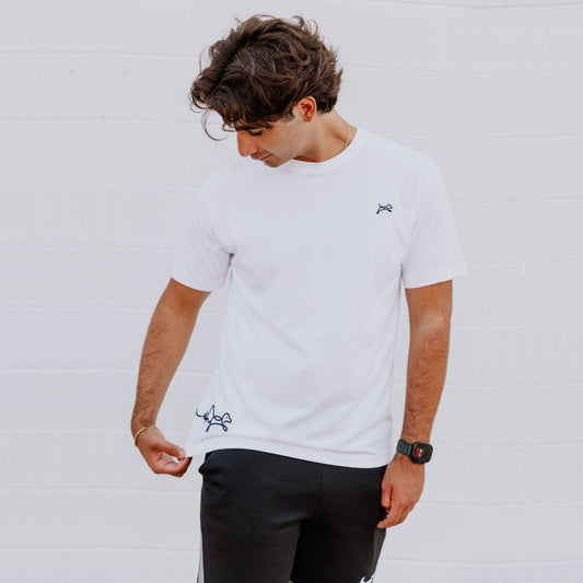 Model wearing OOsmash men’s white T-Shirt featuring clean stitching and relaxed fit.