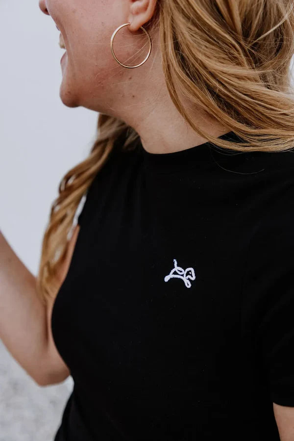 Model Wearing Black OOsmash T-Shirt